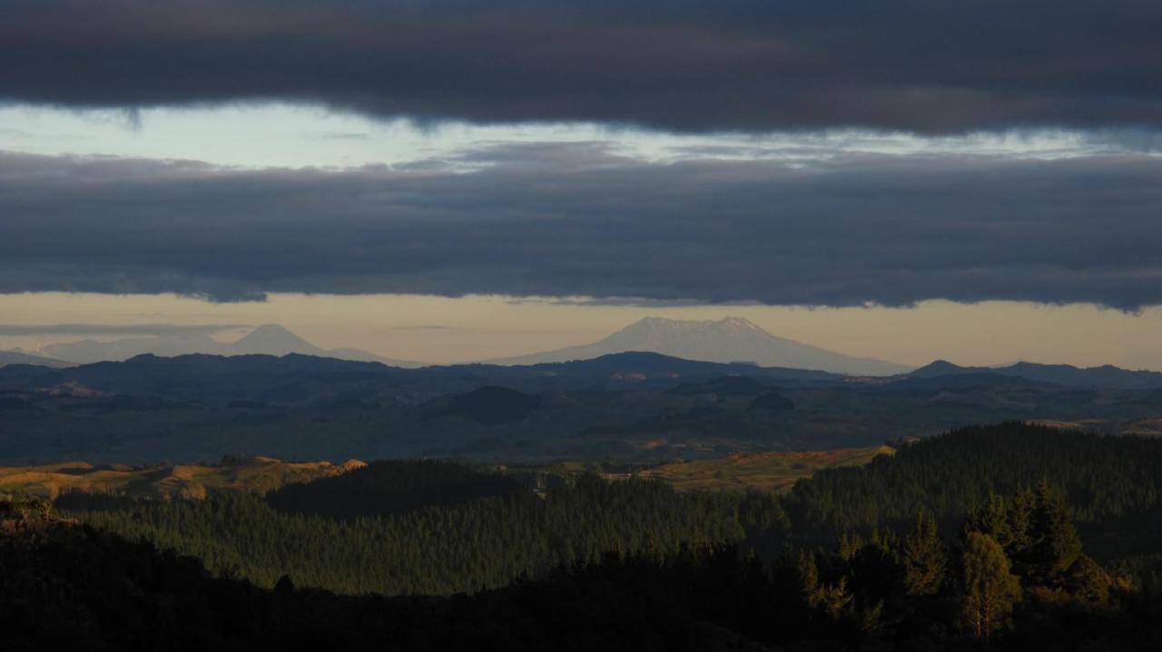 Rock Retreat B&B Farmstay Waitomo Caves Εξωτερικό φωτογραφία