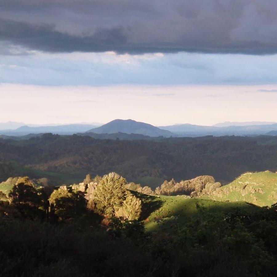 Rock Retreat B&B Farmstay Waitomo Caves Εξωτερικό φωτογραφία